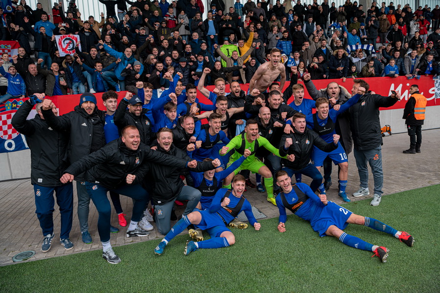 Liga prvaka mladih – Dinamo – Fotogalerija